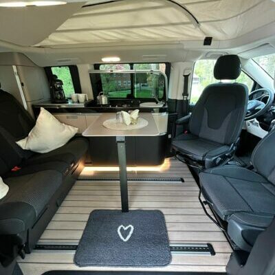 Marco Polo Wohnmobil Camping Urlaub Roadtrip Innenraum
